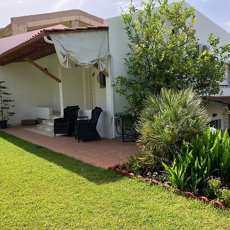 Beautiful Beach House Gerakini Exterior photo