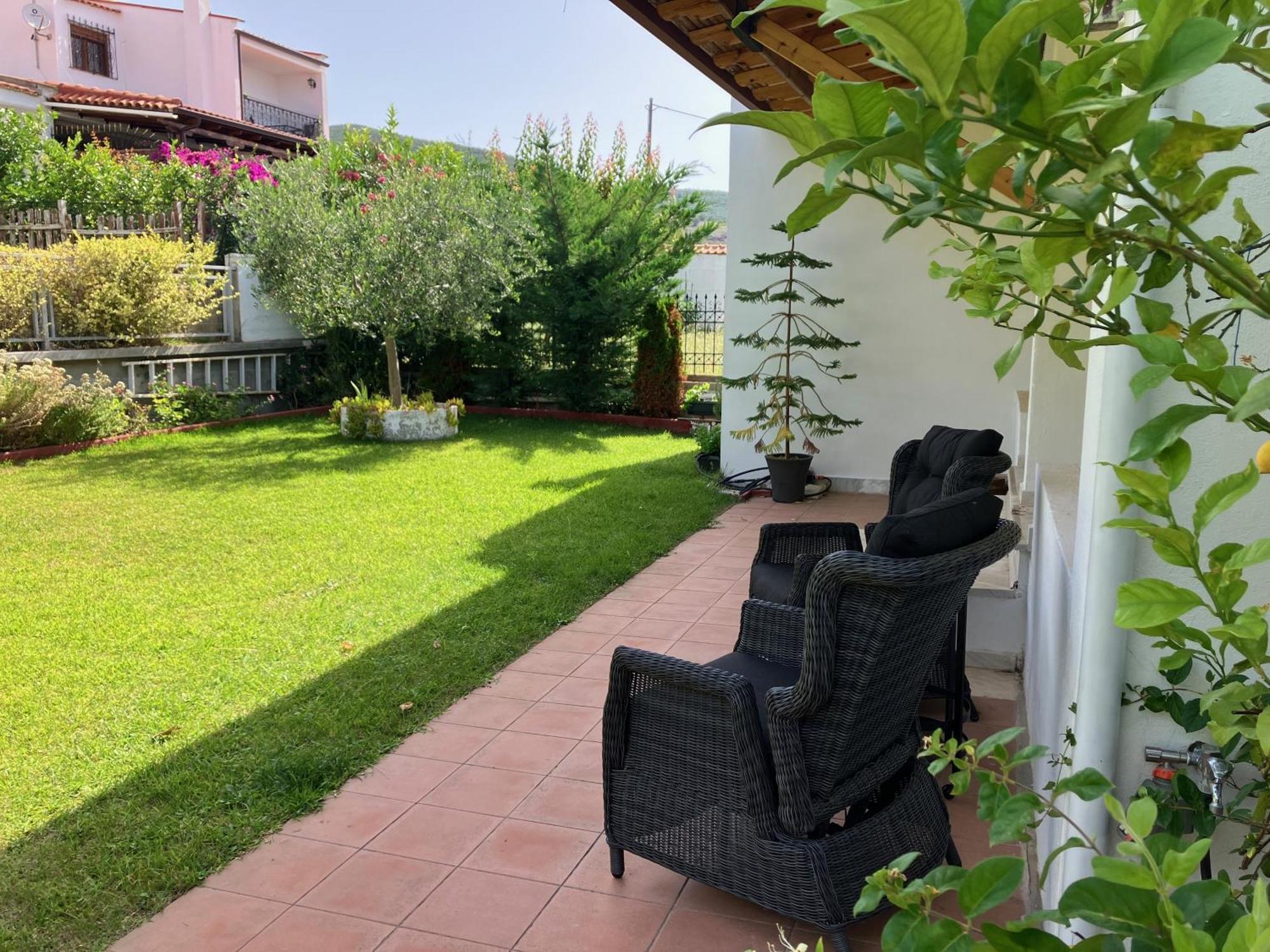 Beautiful Beach House Gerakini Exterior photo